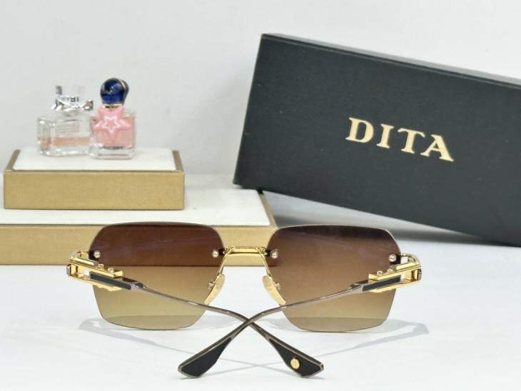 Picture of Dita Sunglasses _SKUfw70119818fw